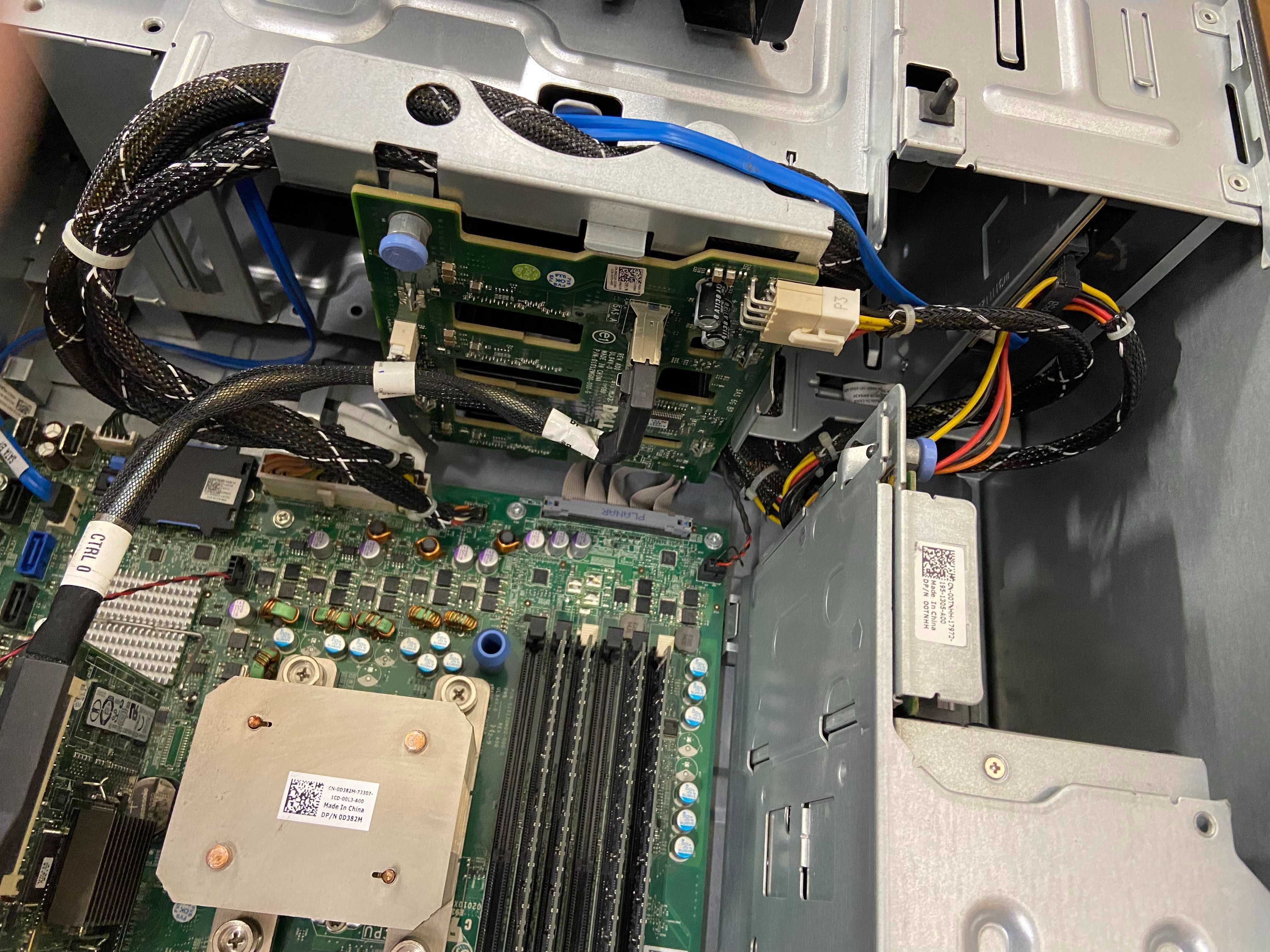 Dell PowerEdge T310 Xeon X3430, 16GB RAM, PERC 6/i SAS/SATA, сървър