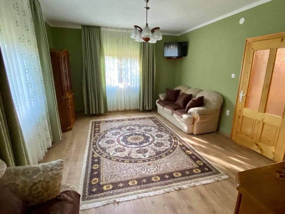 Cabana de închiriat