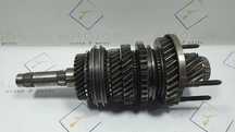 Arbore iesire treapta 1 - 4 cu pinioane  VOLKSWAGEN TOURAN 1T1, 1T2 2003 - 2010 02S311205K / 02S 311 205 K