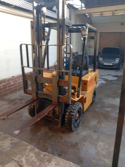 Вилочный погрузчик (кара) 1,5 т лик DAEWOO, зур холатда сотилади