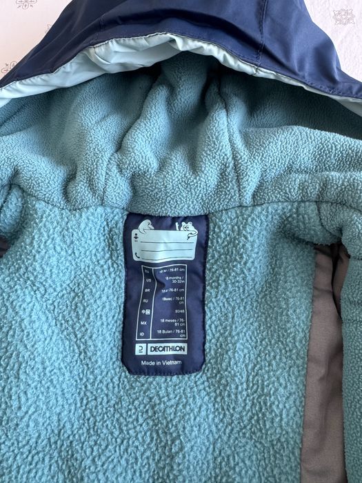 Combinezon iarna + 2 perechi manusi 1-2 ani si 2-3 ani, Decathlon, 80