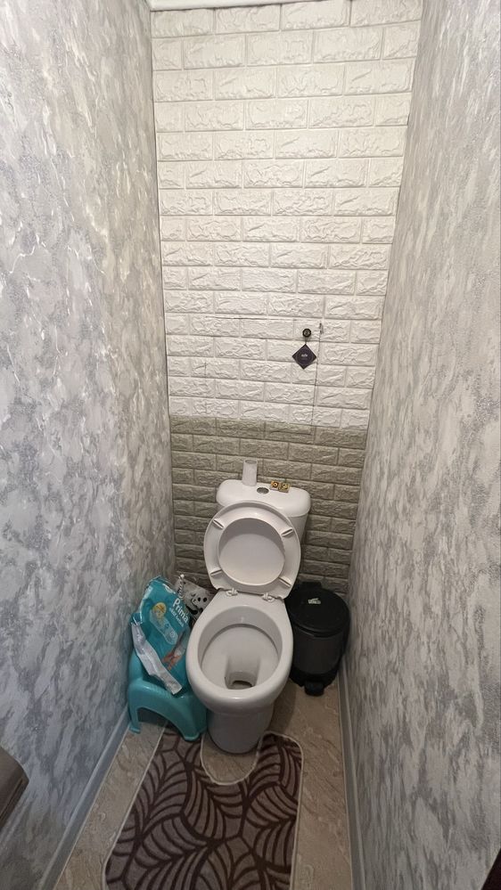 Своя 1в2х ком. квартира, напротив Кадышева, бозор ропарпсида!