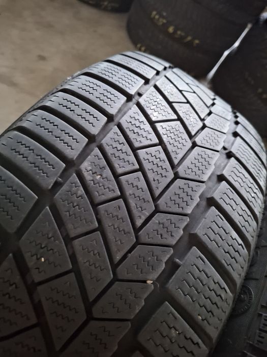 2 Anvelope de iarnă  205 55 r16 Continental