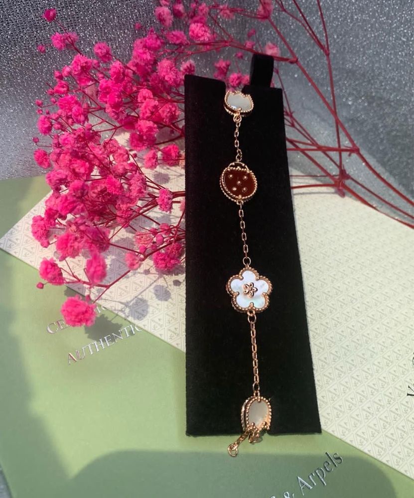Дамска гривна Van Cleef & Arpels