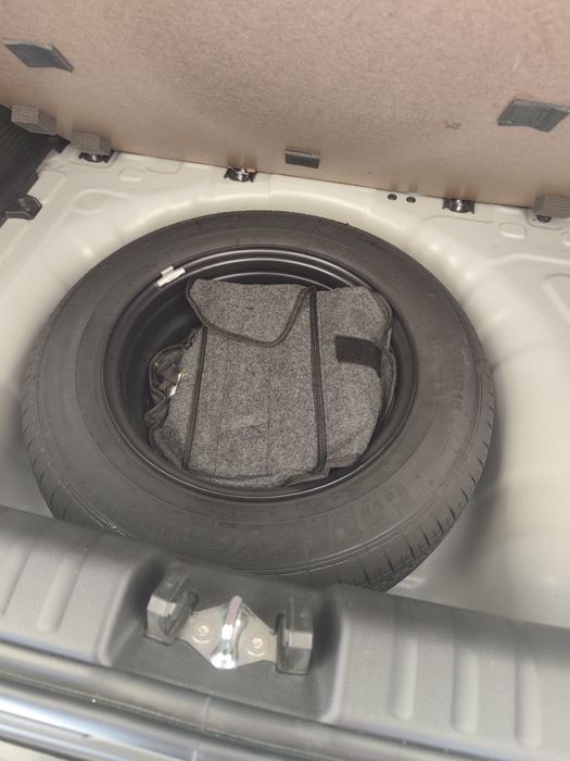 Продаётся кия сонет фул позитсия