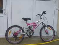 Bicicletă Roz 7-8 ani