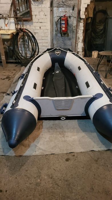 Лодка ПХВ под мотор
