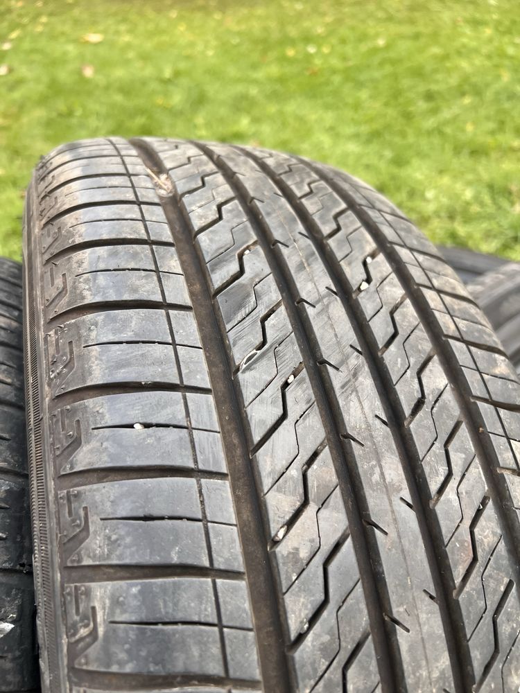 Anvelope vara 215/55/R18
