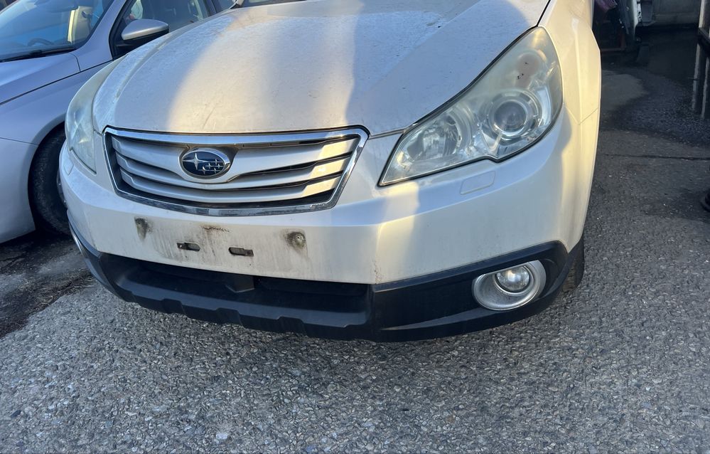 На части Subaru Outback 2.5