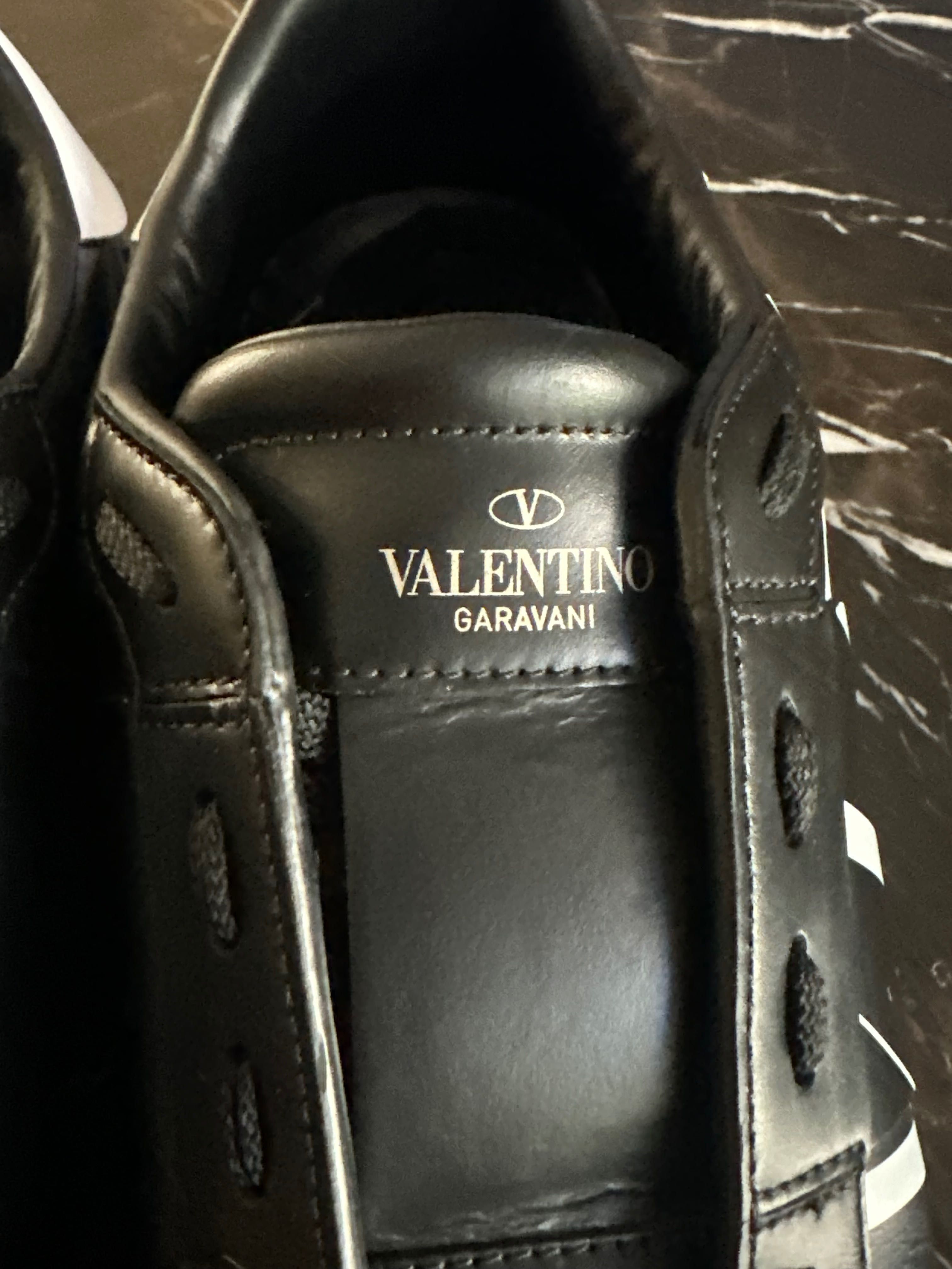 Мъжки обувки Valentino