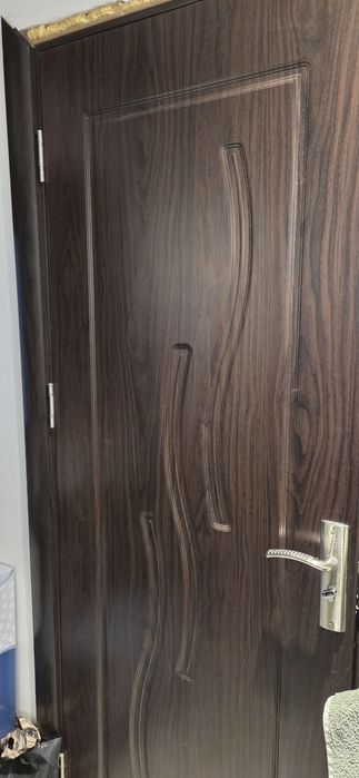 Итрериорни врати