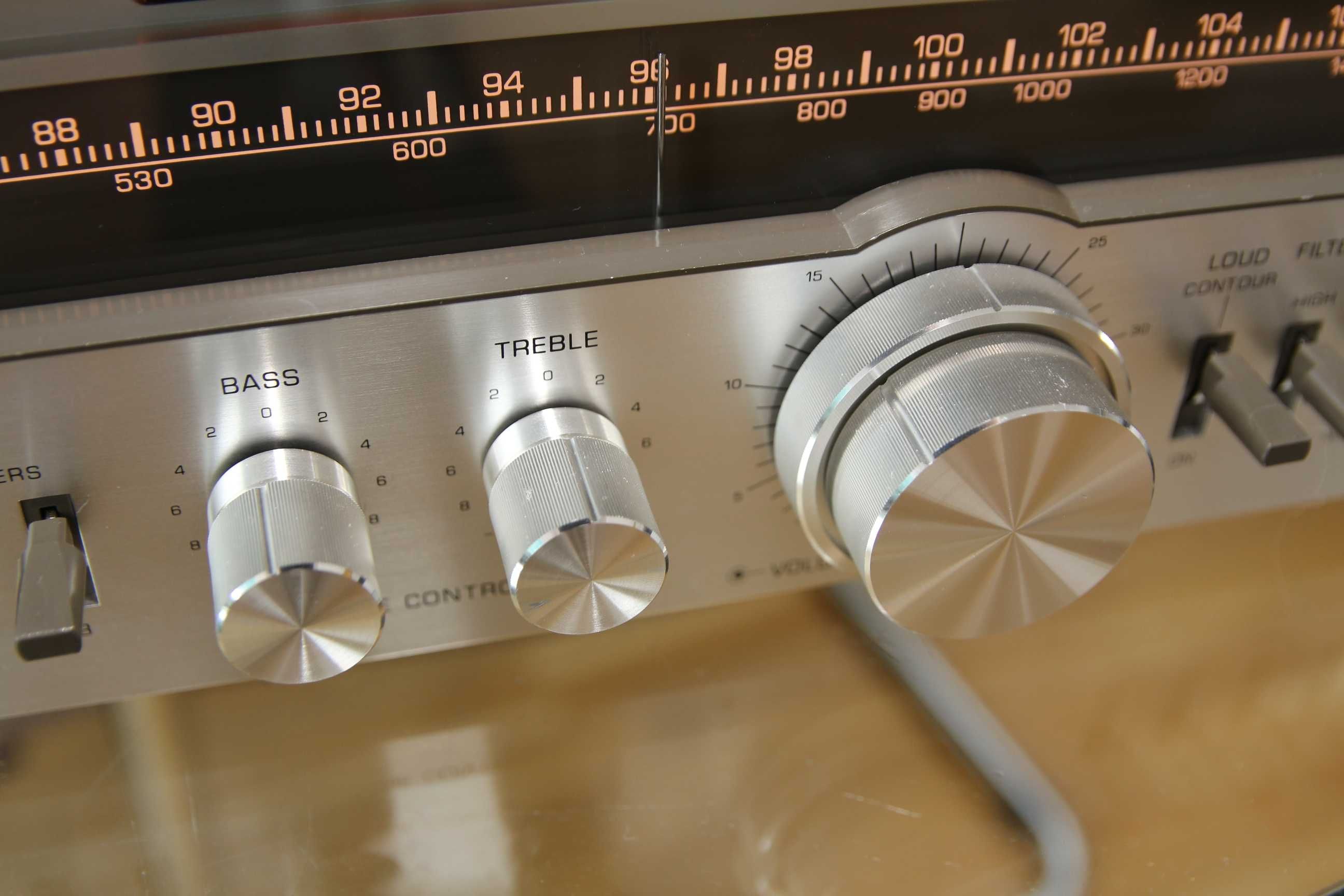 Scott 330 R amplificator cu radio