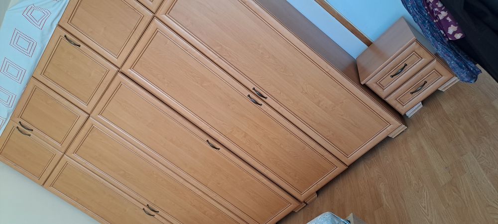 Мебели за спалня