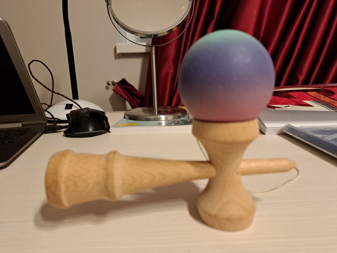 Joc de îndemânare Kendama