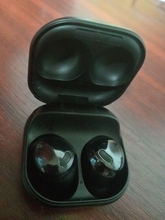 Casti Wireless Samsung Galaxy Buds