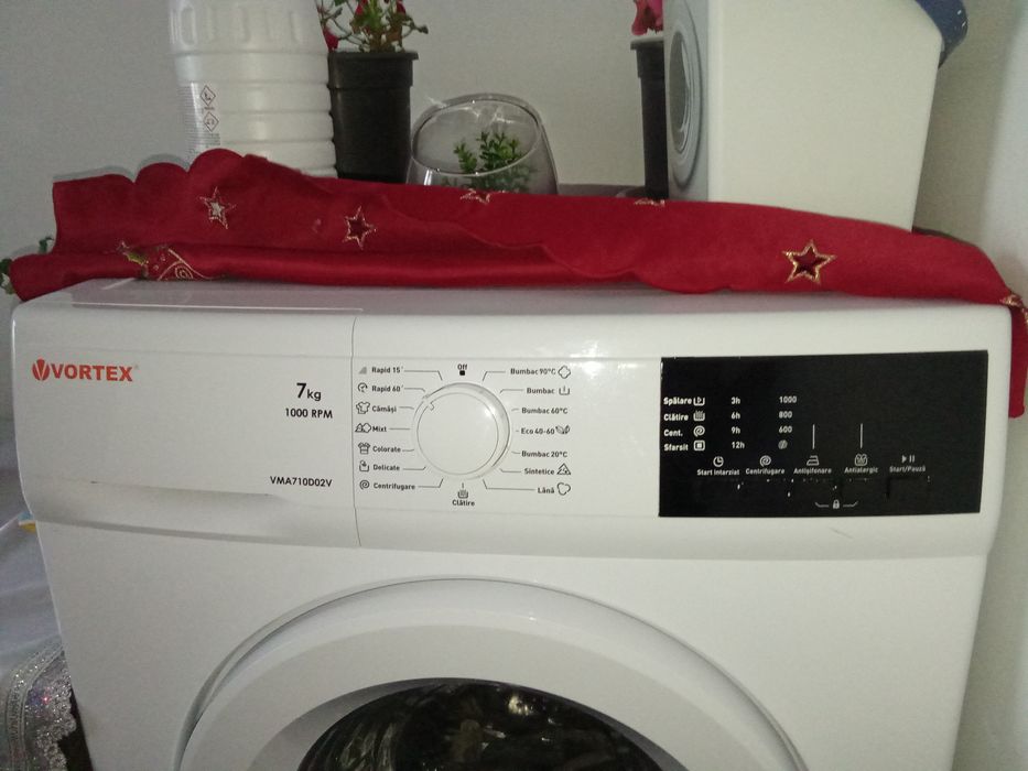 Vând mașină de spălat VORTEX
