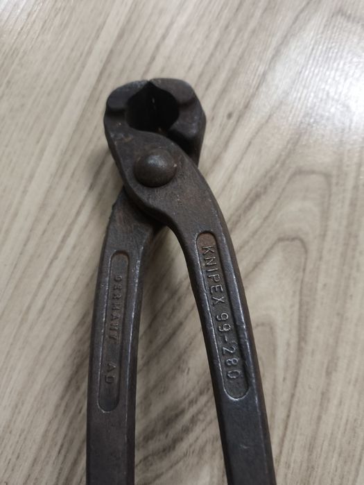 Два немски керпедена ( арматурни плещи )