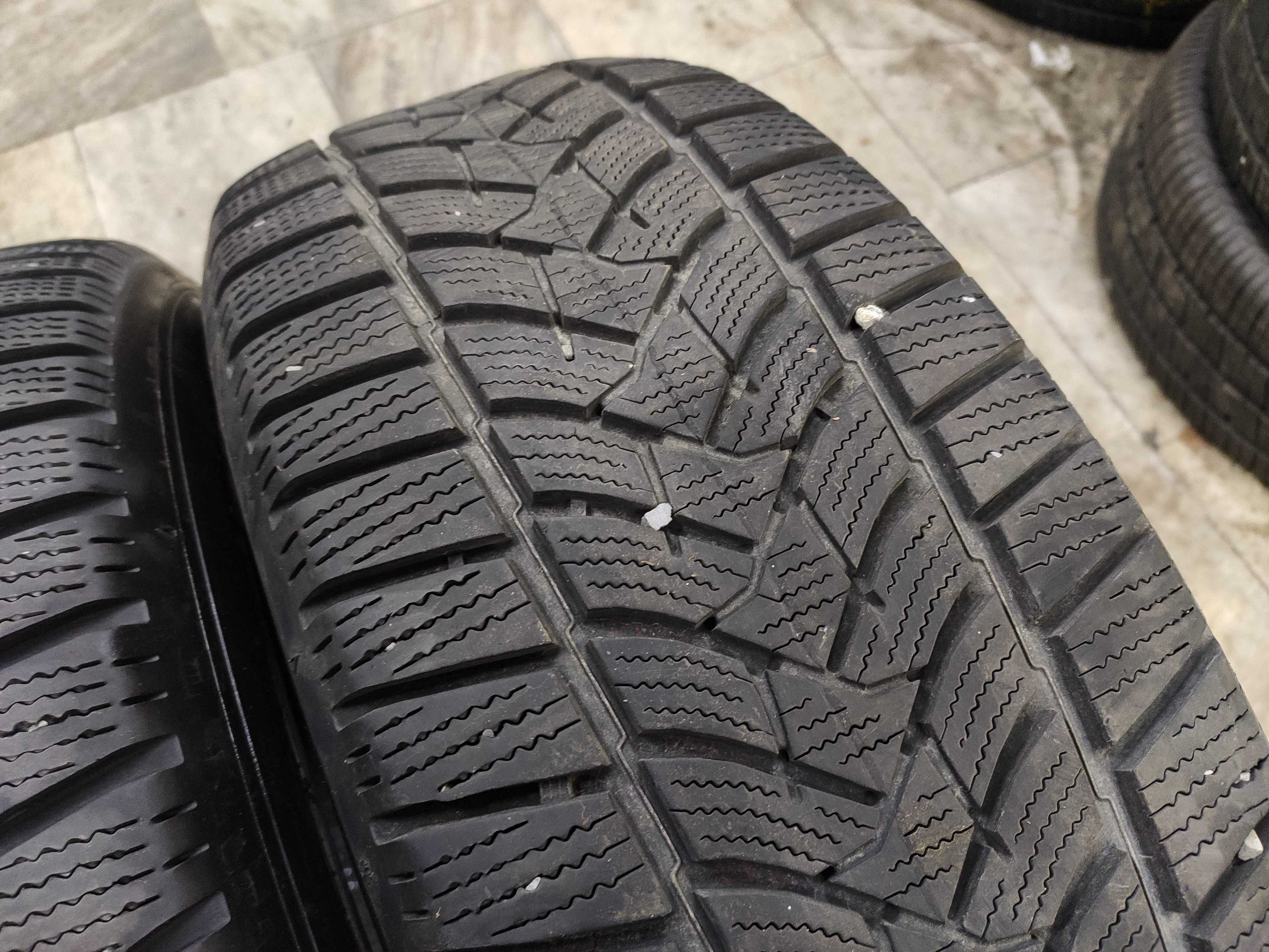 2бр Зимни Гуми 225 60 17 - Dunlop -
