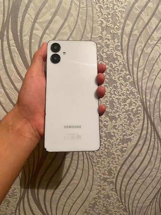 Продам самсунг А06