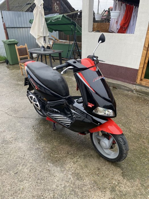 Aprilia area 51 cu carte rar sau schimb cu scuter electric