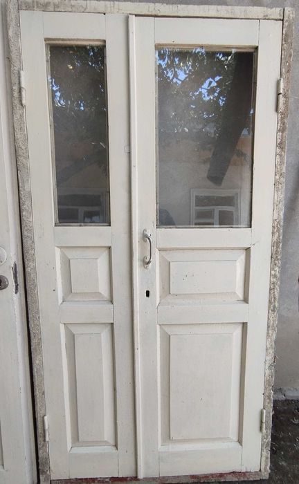 Дверь деревянный б/у