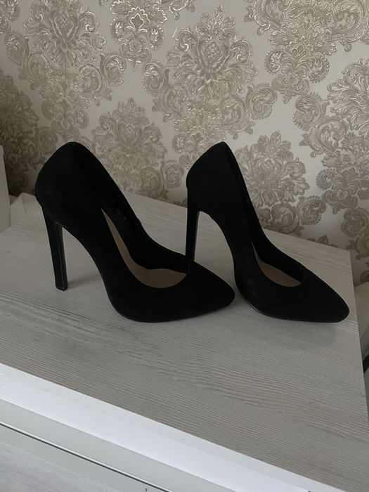 Туфли на каблуке