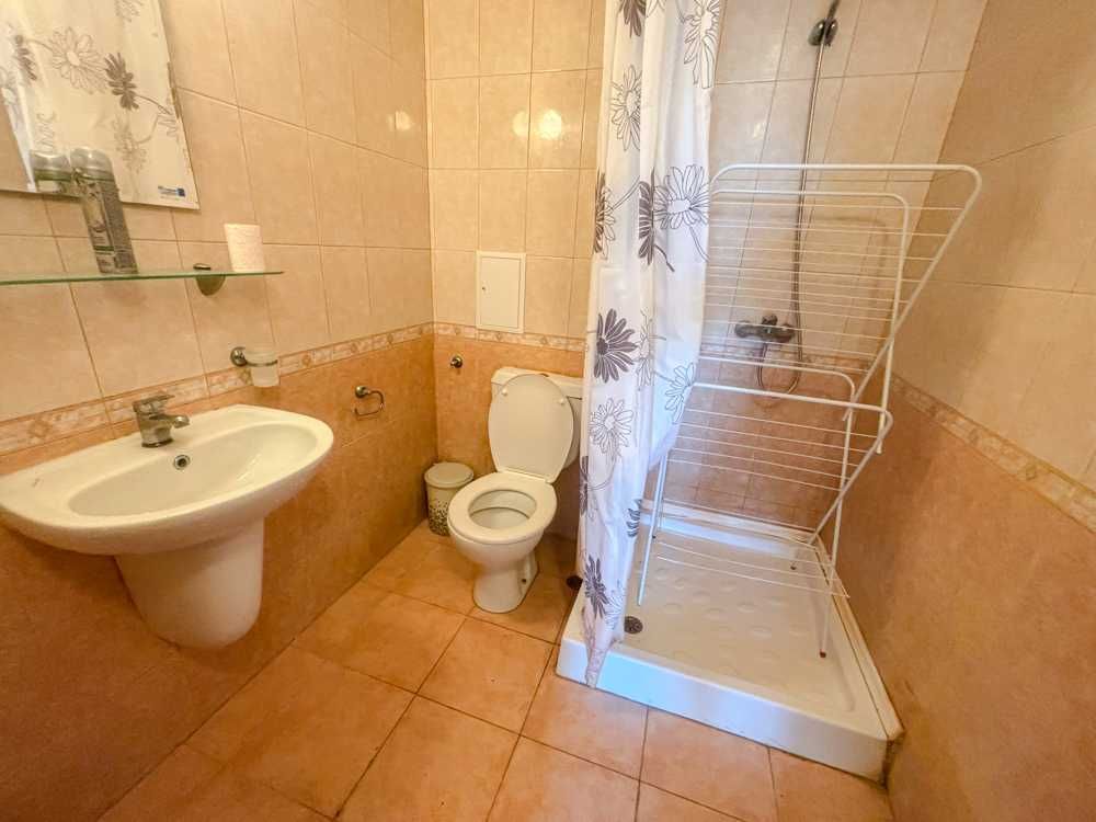 Продава се Двустаен апартамент в к.к. Слънчев бряг - 73 кв.м за 850 €/кв.м - Снимка #20