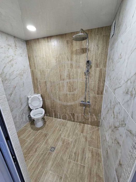 Продава се Тристаен апартамент в Пловдив, Кършияка - 134 кв.м за 2127 €/кв.м - Снимка #9