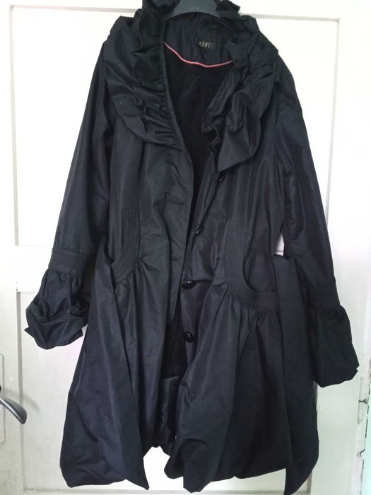 Paltoane si costume dama