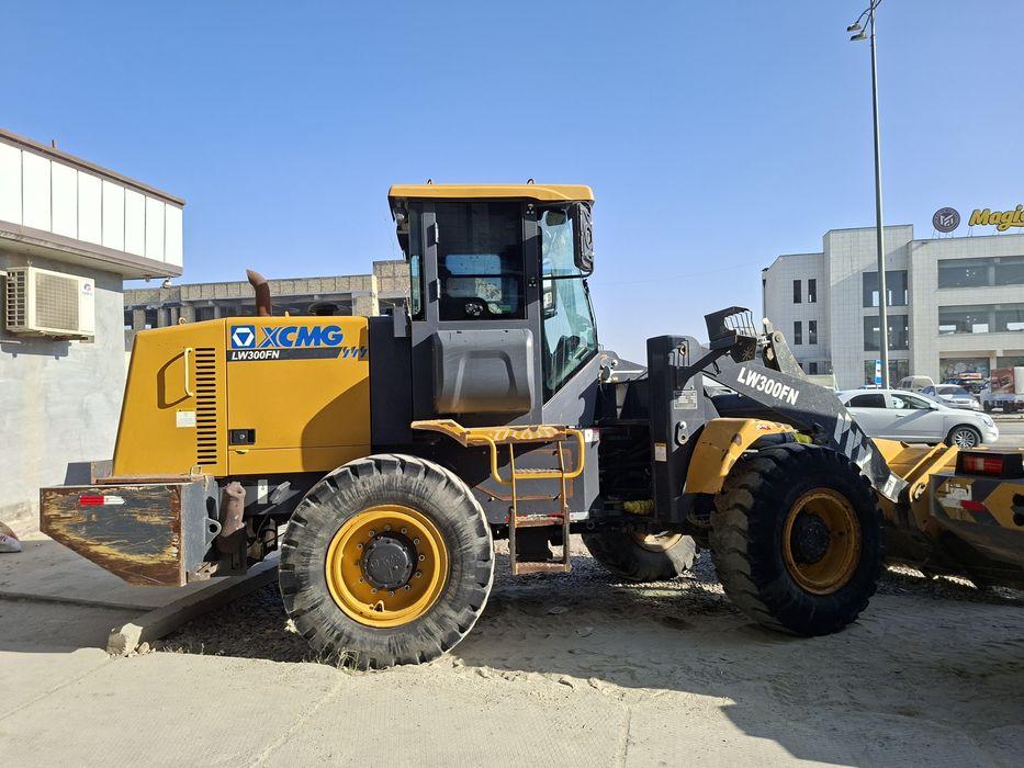 Xcmg Lw300Fn Yili 2019 Xolati Naxadu rasxodi yoq