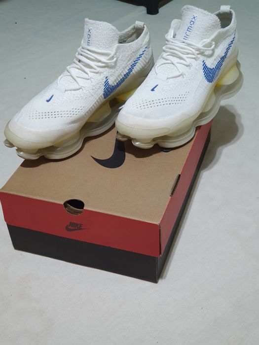 NIKE ORGINA sroochni sotiladi