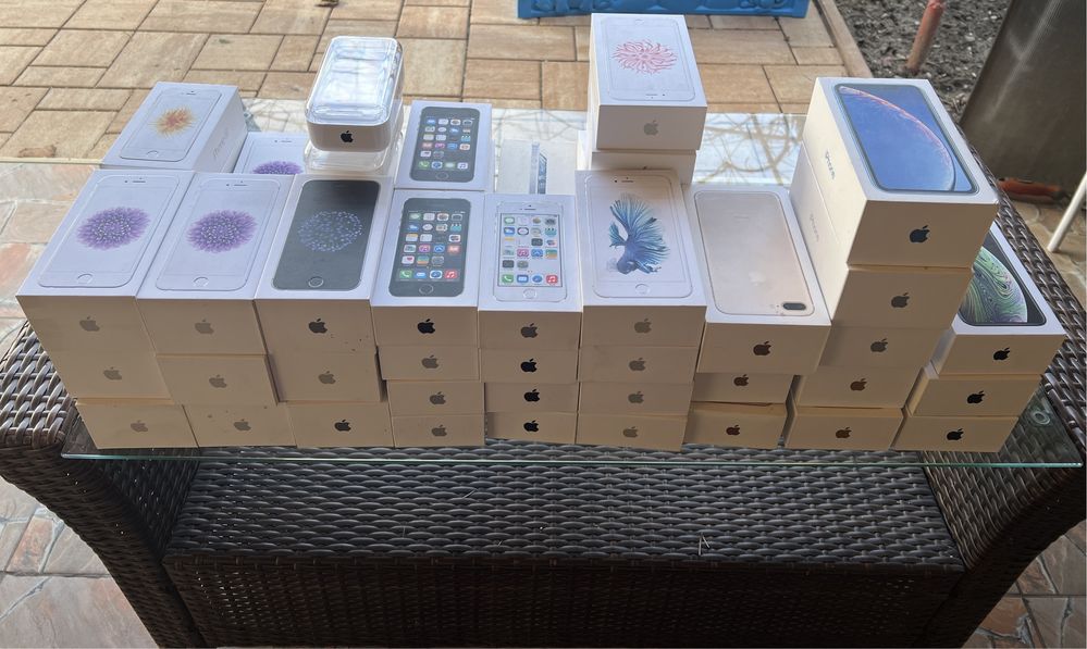 Cutii iph 5,5s,5c!