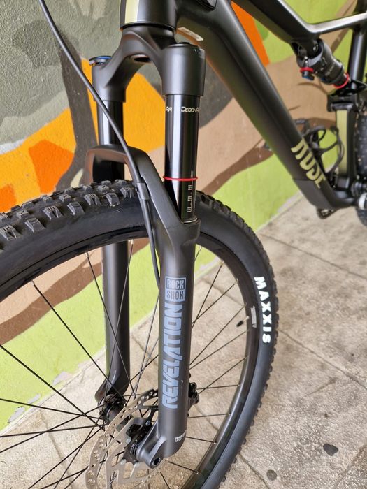 Bicicleta full suspension ROSE