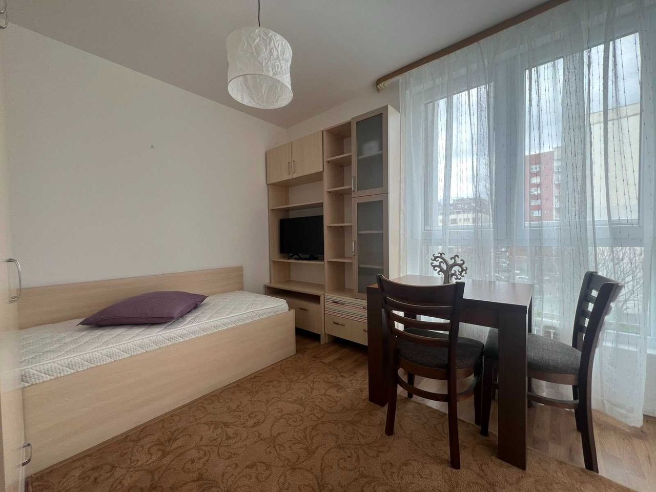 Дава се под наем Тристаен апартамент в София, Младост 4 - 76 кв.м за 650 € - Снимка #9