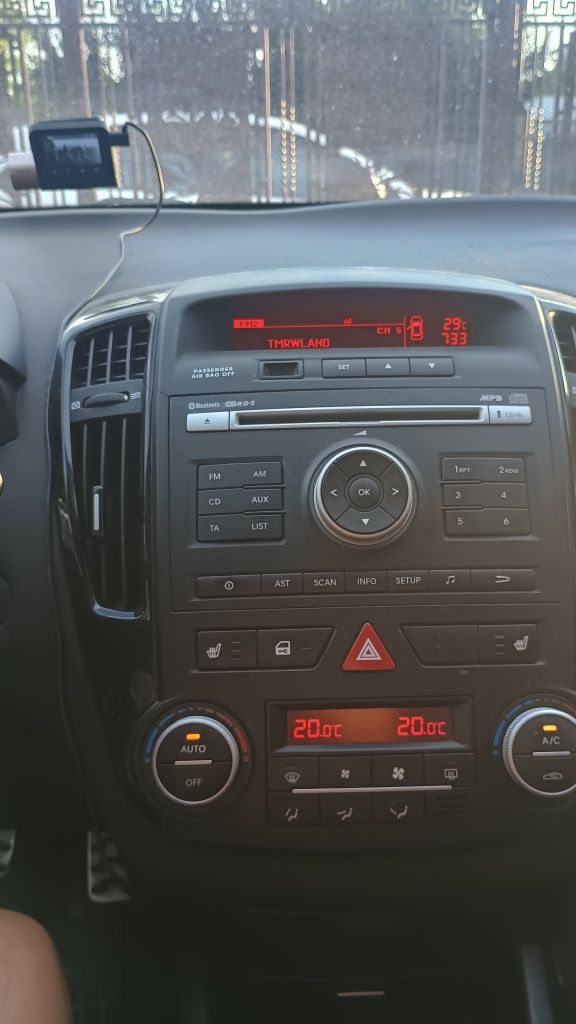 Autoturism KIA vând