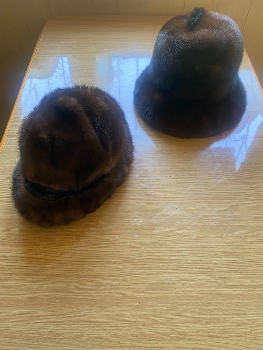 Шапки норковые женские