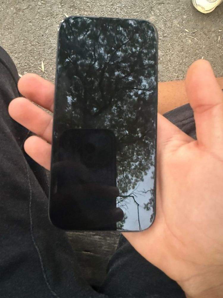 Iphone 15 чисто нов