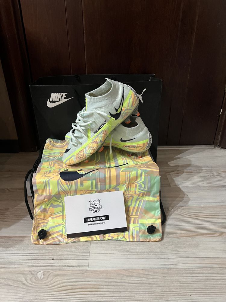 Nike phantom gt 42
