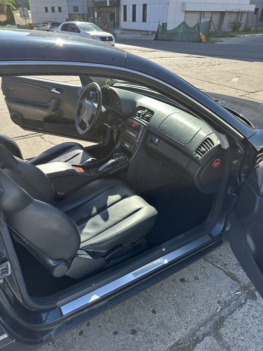 Mercedes CLK W208