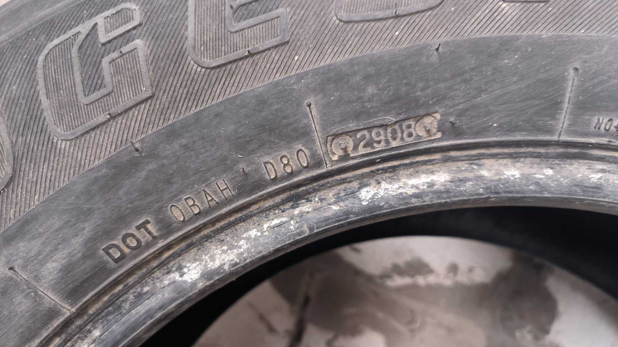 Продам всесезонные шины Bridgestone Dueler H/T P265/65 R17 110S