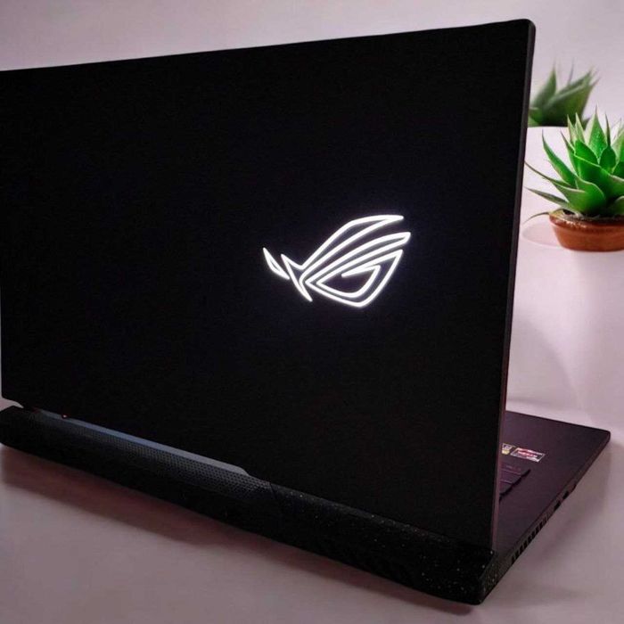 ASUS ROG Strix G713RM --- 360hz - 17.3" ОЗУ-DDR5 Рассрочка - Кредит