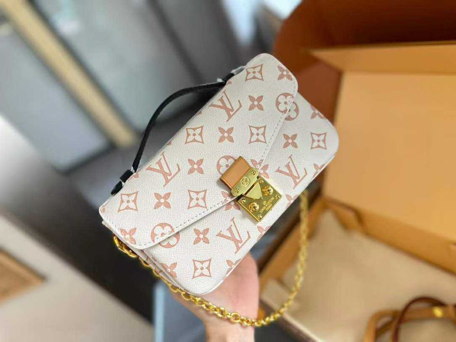 Geanta de mana dama Louis Vuitton 602-06