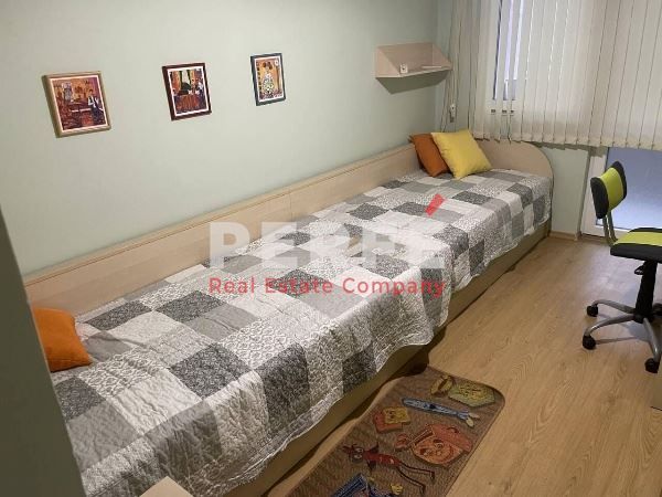 Дава се под наем Тристаен апартамент в Бургас, Възраждане - 74 кв.м за 500 € - Снимка #6