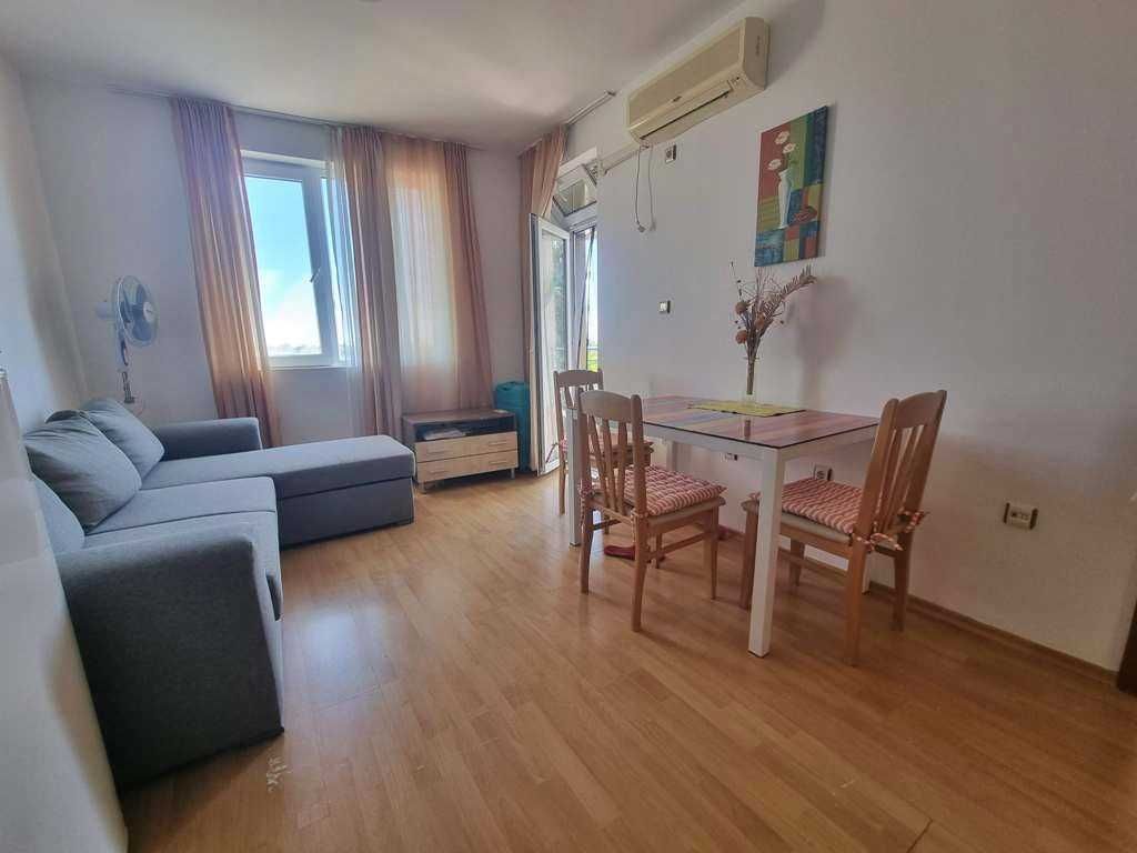 Продава се Тристаен апартамент в к.к. Слънчев бряг - 78 кв.м за 770 €/кв.м - Снимка #2