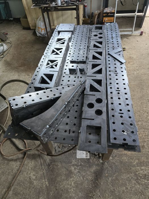 Лазер за рязане на метали 6 kW, 3000 / 1500 мм