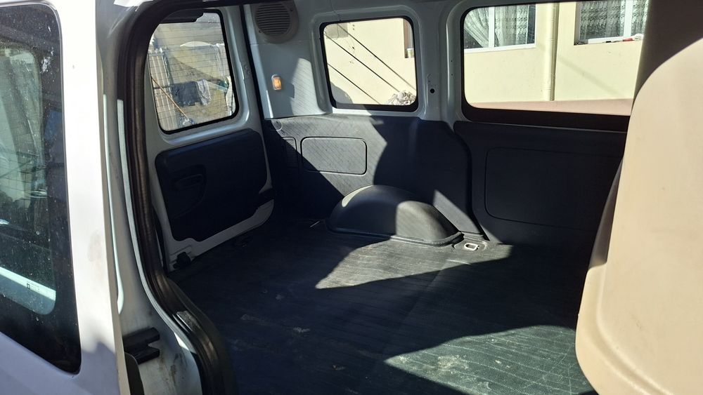 Vând Opel combo in stare buna