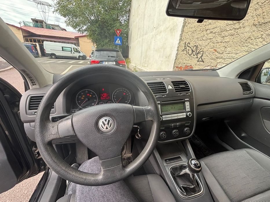 VW Golf 5 1.6 Benzină 2006 – Distribuție nouă, ITP valabil, 198 993 km