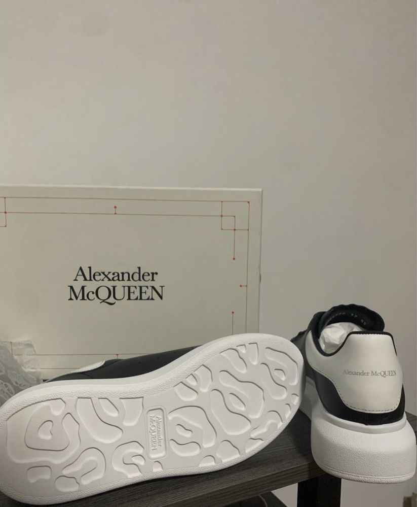 Alexander Mcqueen Autentici 38 (Adidasi/Incaltaminte)