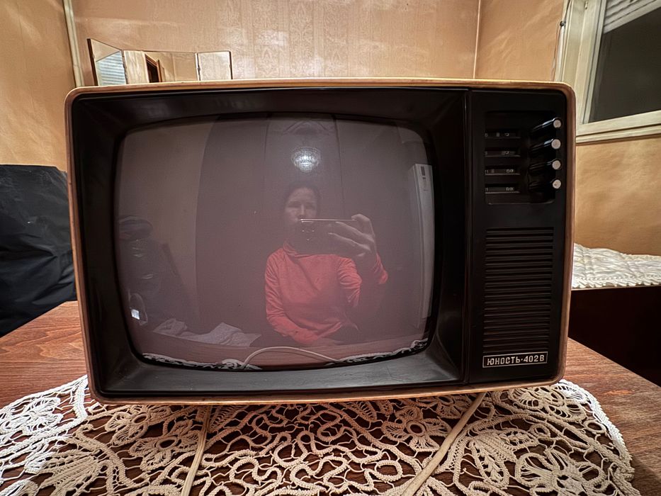 Телевизор модел юности