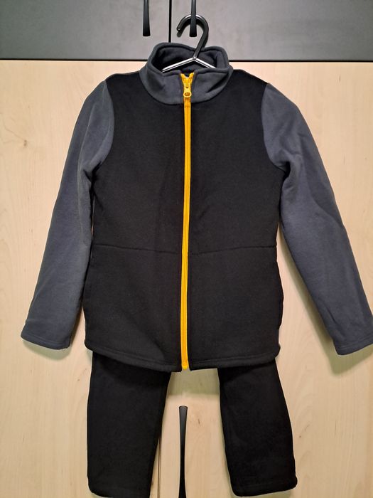 Блузи, суитшърт и ватиран комплект